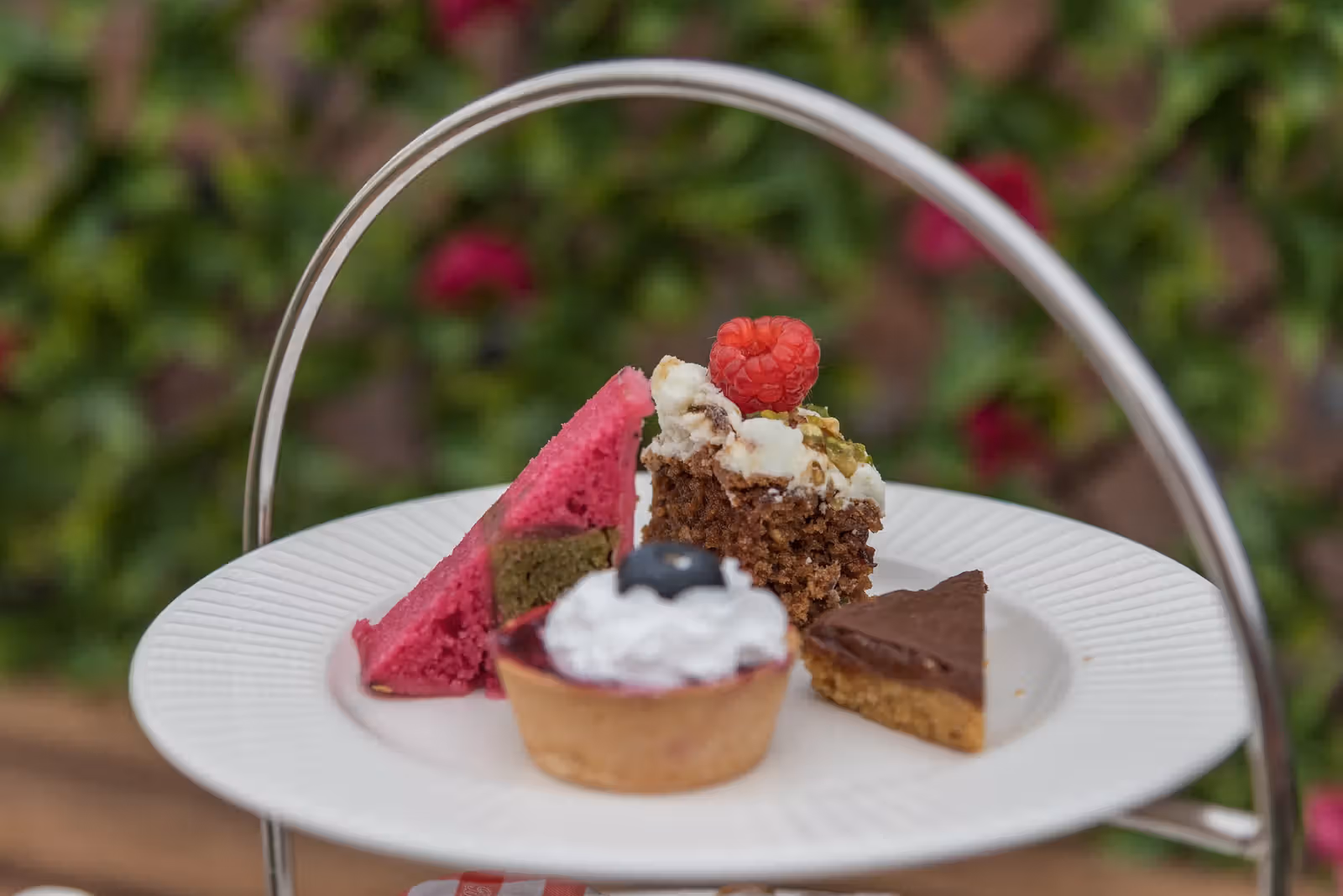 easter-afternoon-tea